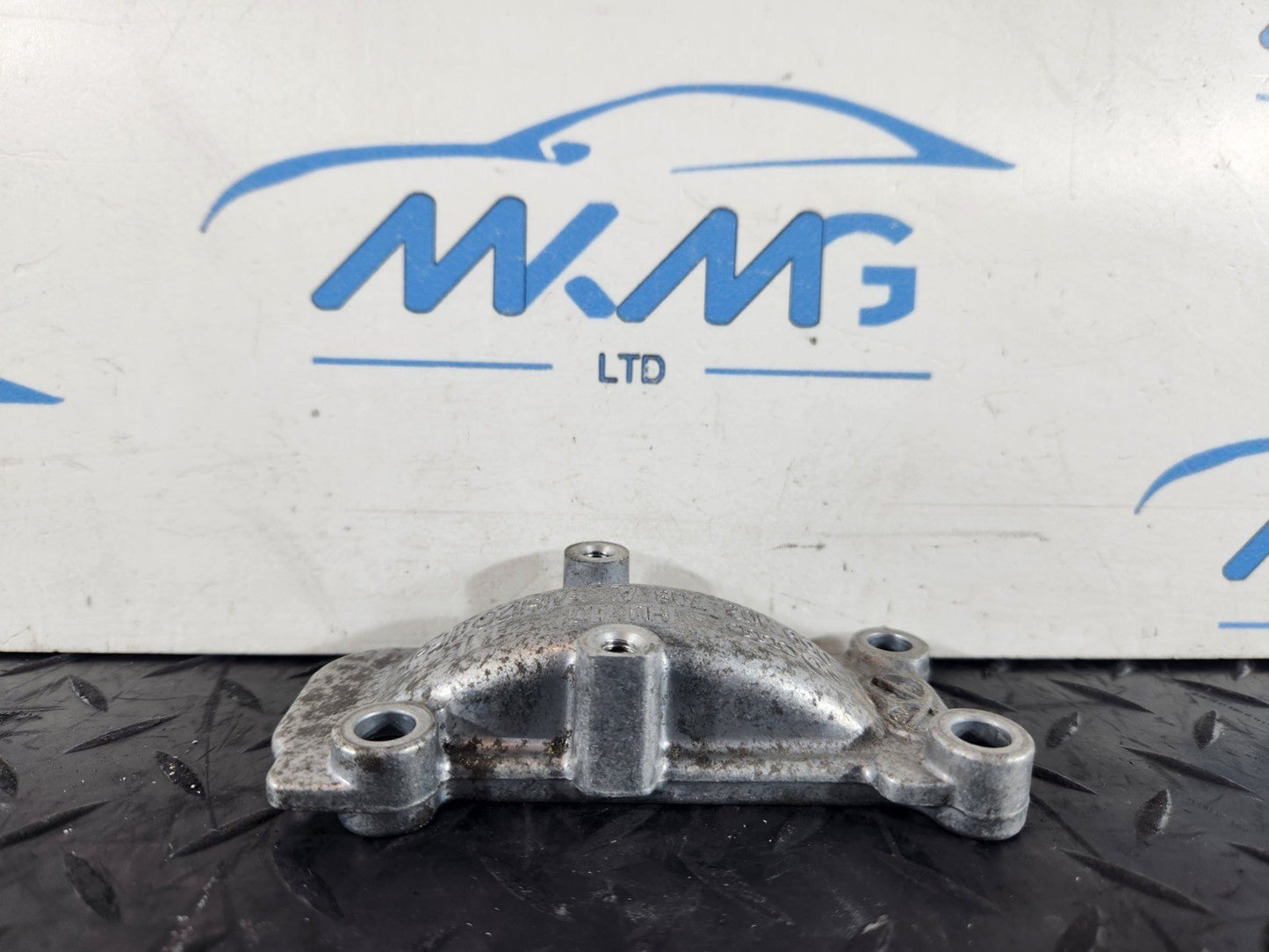 16-20 AUDI Q7 4M 3.0 TDI CRTC CYLINDER HEAD END PLATE 059103708A