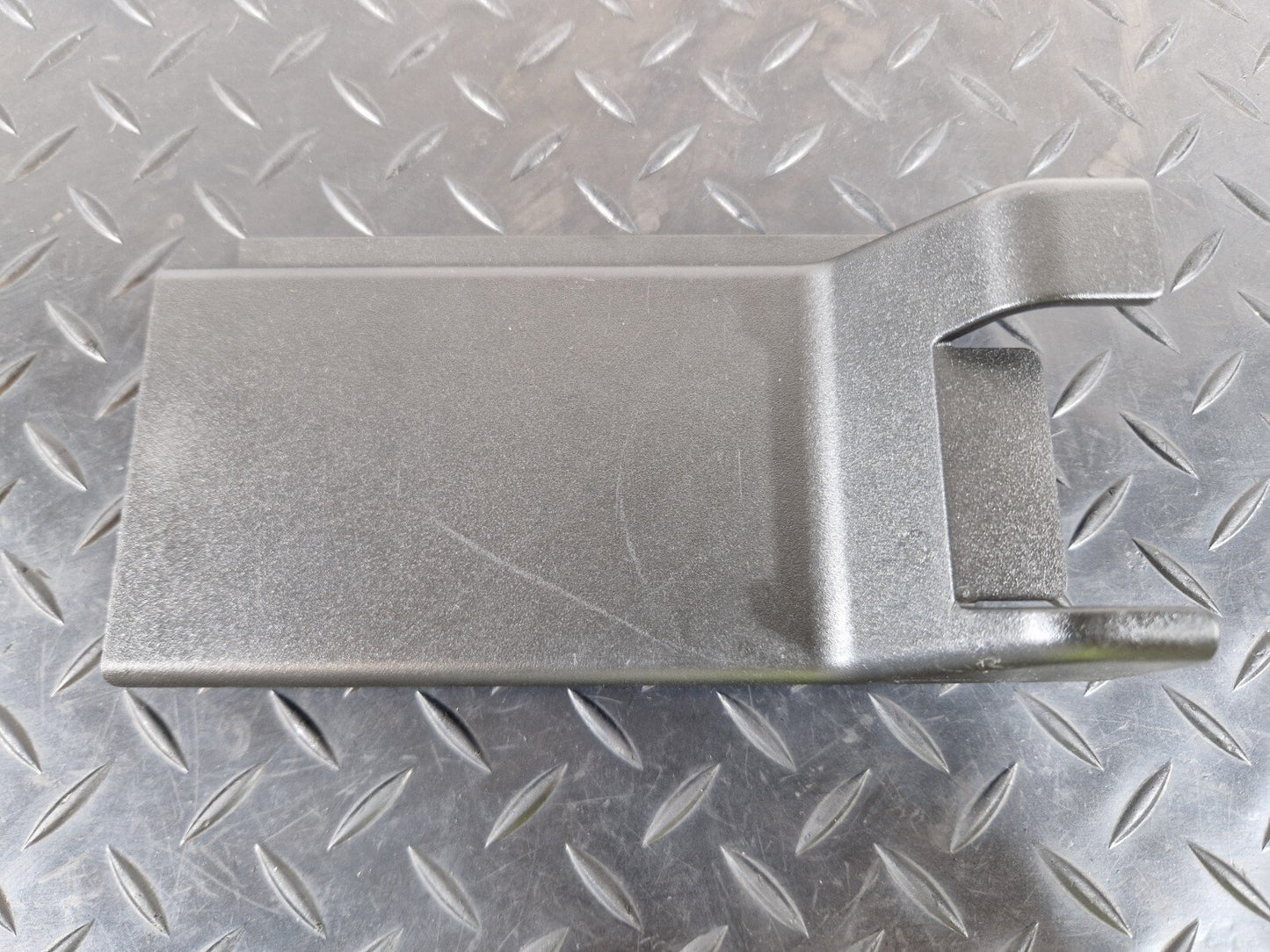 14-21 BMW 2 SERIES 218d GRAN TOURER F46 RIGHT SIDE COVER RAIL INSIDE 7368772