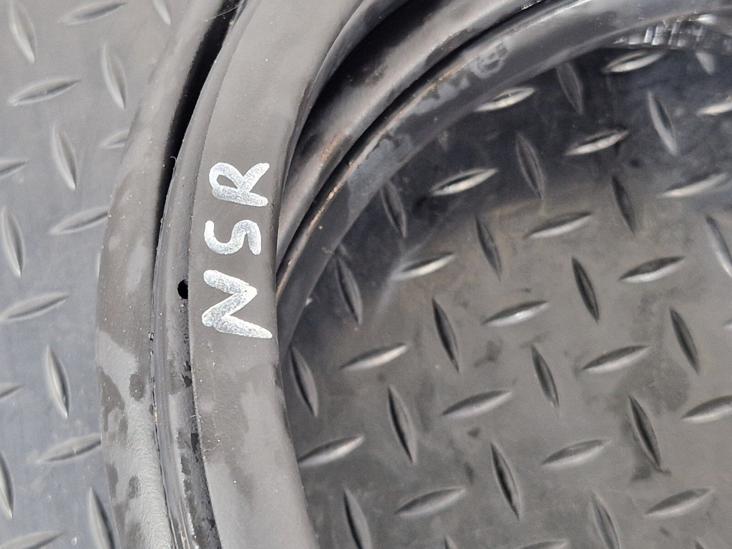 BMW 2 Series Gran Tourer F45 F46 Rear Door Rubber Seal Fits Left & Right 7316818