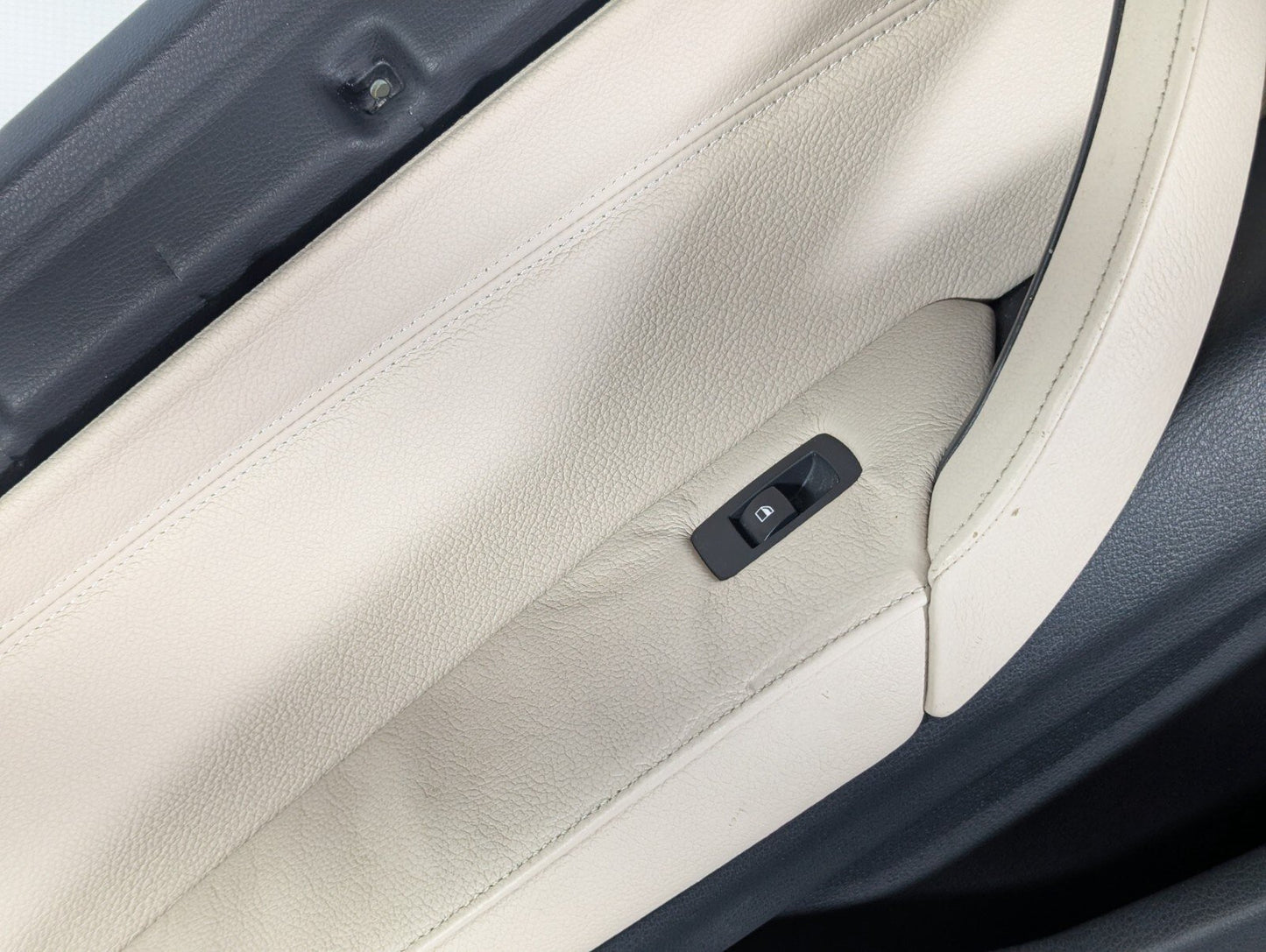 10-13 BMW X5 E70 LCI REAR LEFT N/S DOOR CARD TRIM PANEL