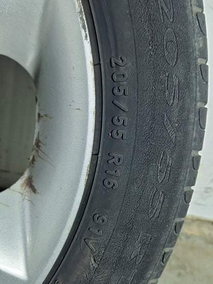 Honda FR-V MK1 (BE57) 16" Alloy Wheel with Tyre ~3mm 205/55/16