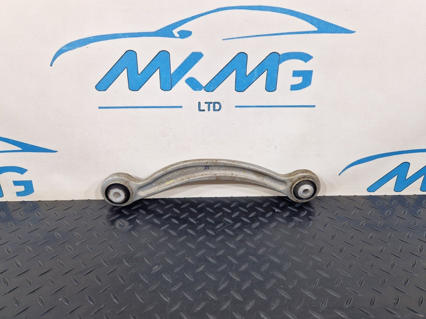 14-21 MERCEDES BENZ C200d W205 REAR LEFT N/S WISHBONE CONTROL ARM A2043502106