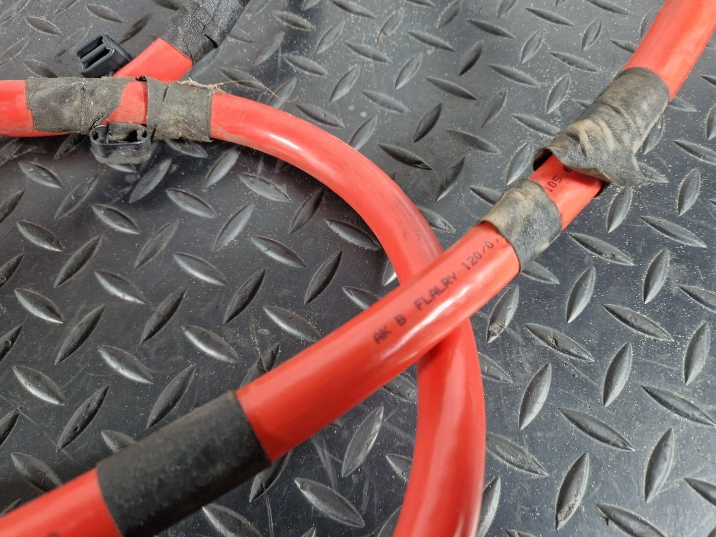 12-18 AUDI A6 C7 GENUINE OEM POSITIVE BATTERY TERMINAL LEAD CABLE 8W2971225