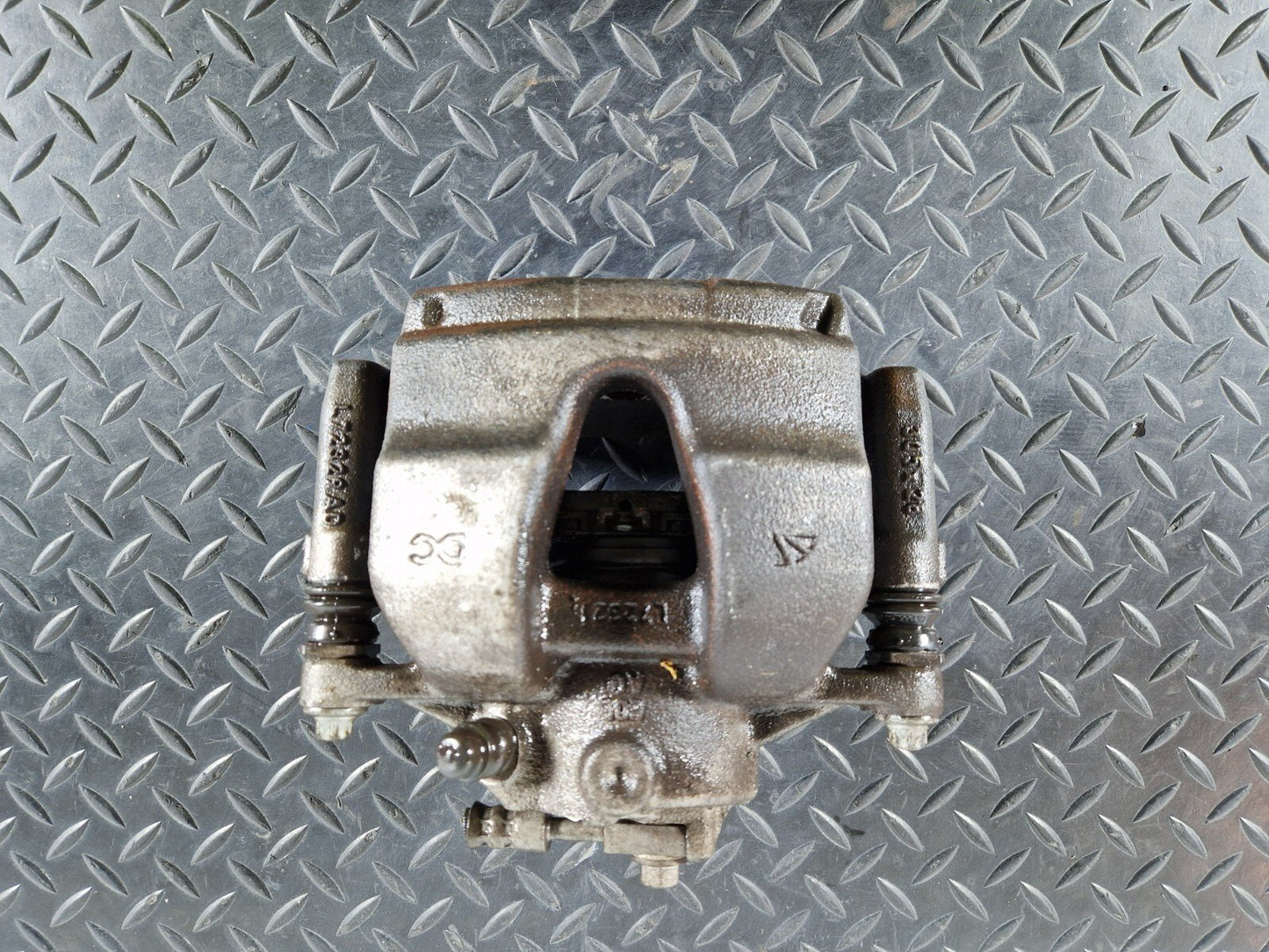18-ON MERCEDES A CLASS W177 GENUINE BRAKE CALIPER FRONT LEFT SIDE A1774212100