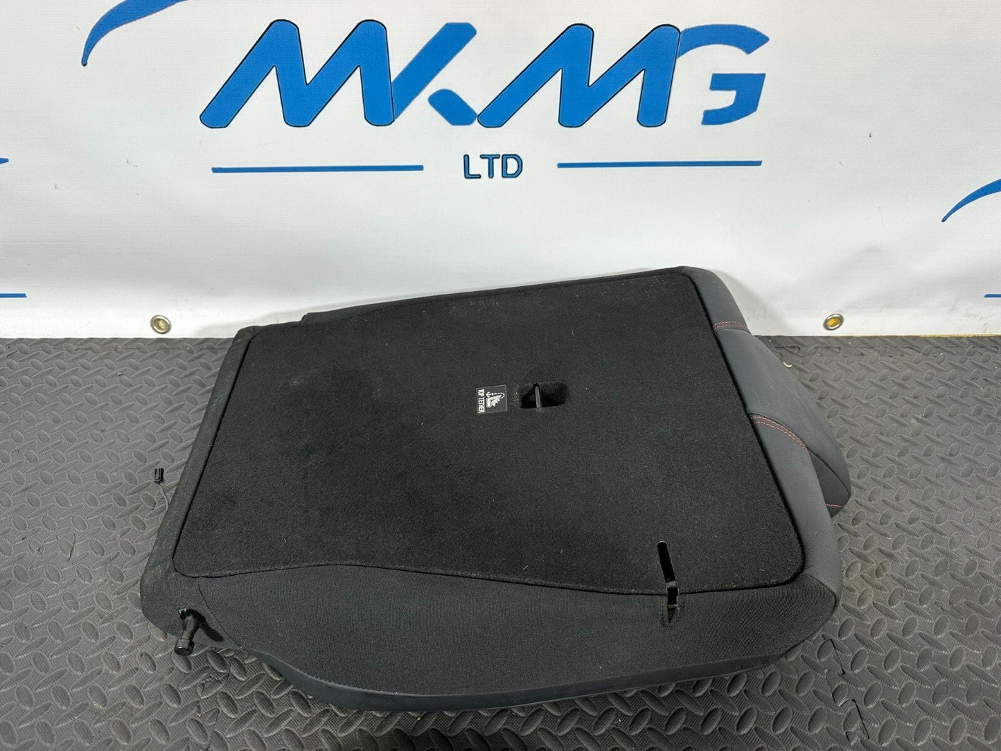 12-18 MERCEDES A-CLASS AMG LINE W176 GENUINE REAR RIGHT BACKREST LEATHER SEAT