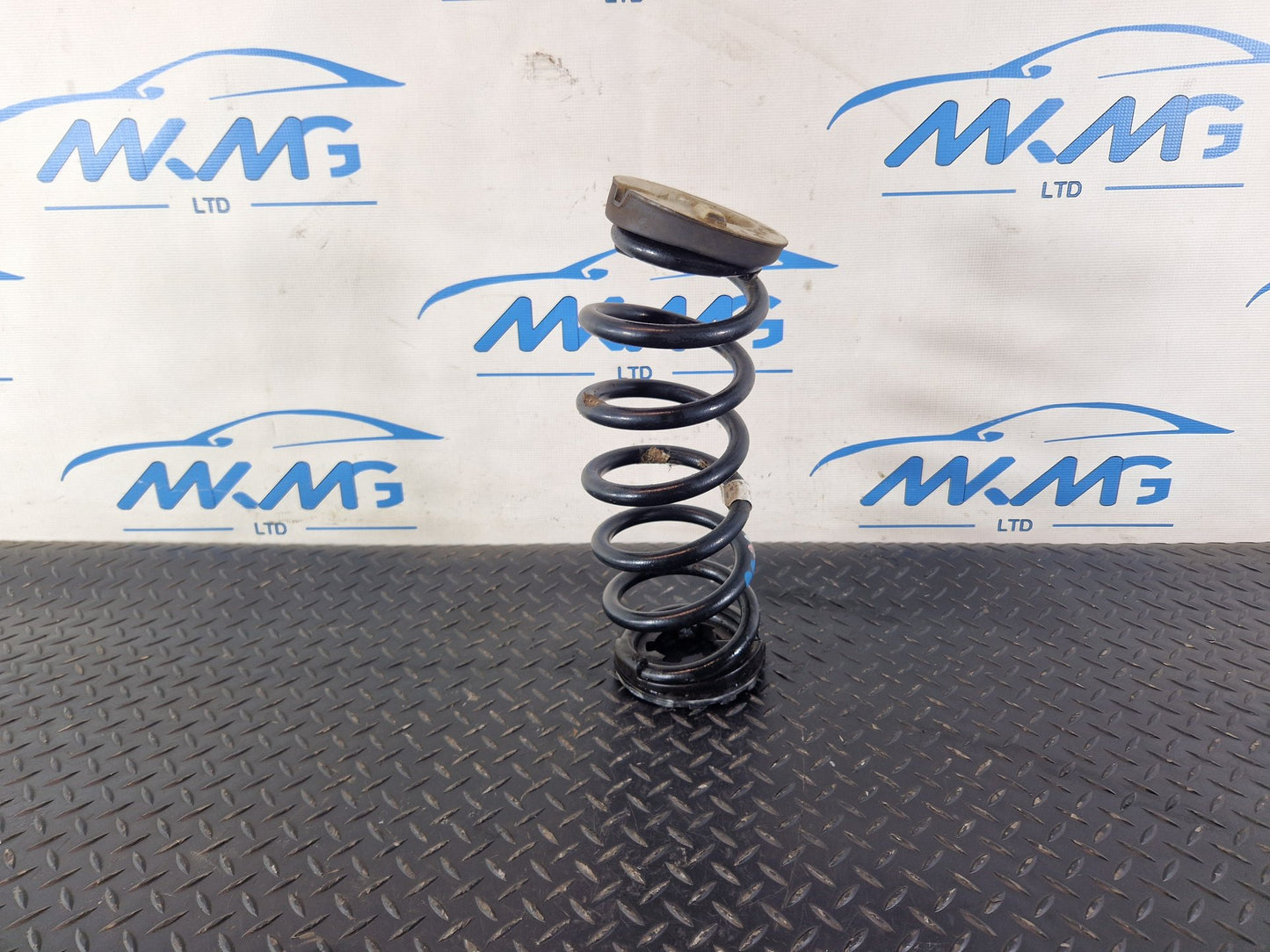 Land Rover Range Rover Evoque L551 SUV Rear Suspension Coil Spring K8D2-5B749-FB