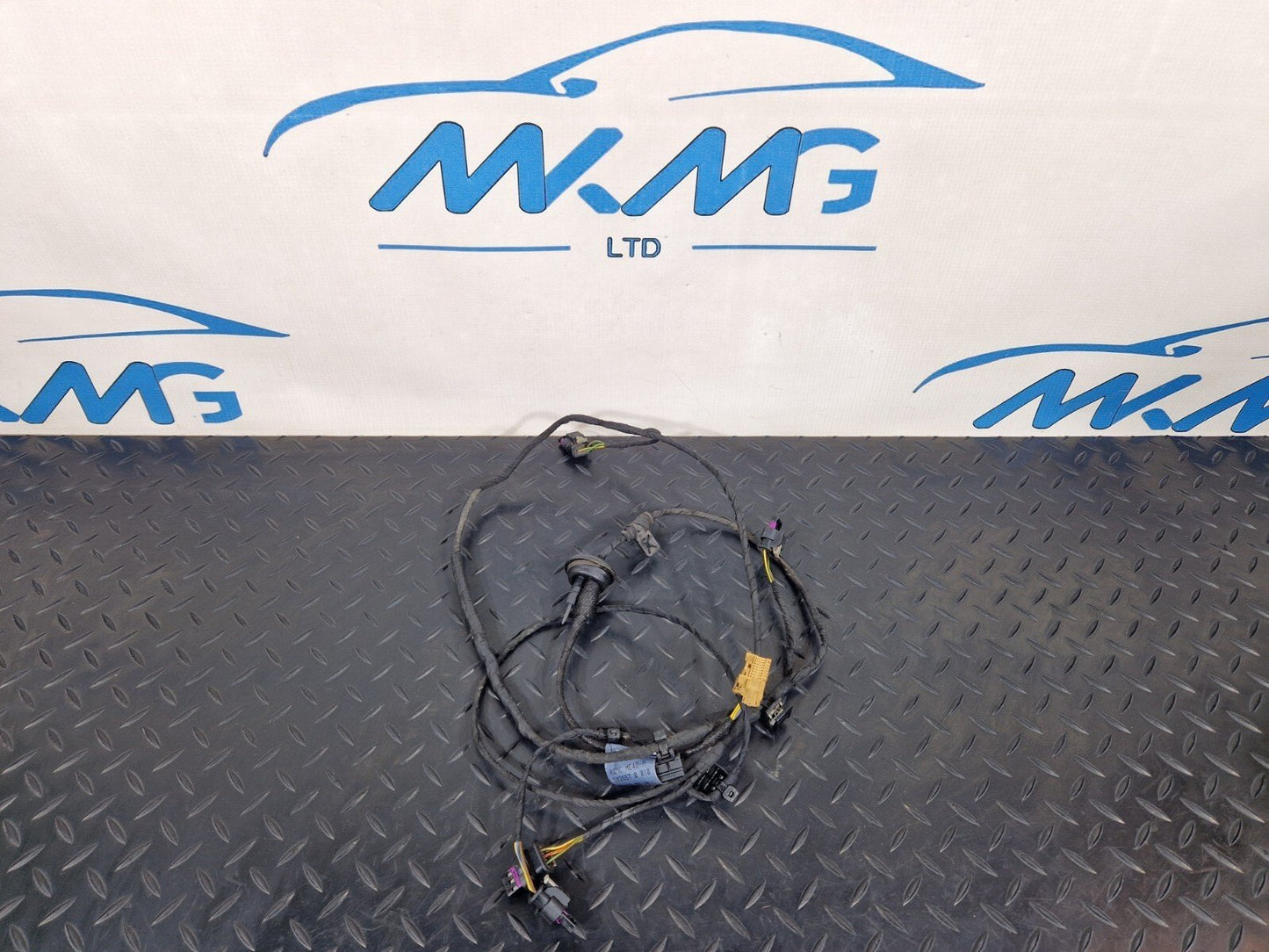 16-19 AUDI A4 B9 GENUINE REAR BUMPER PARKING SENSOR WIRING LOOM 8W0971104A