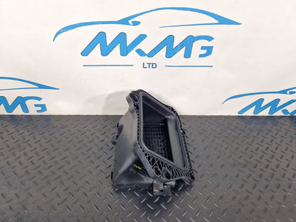 16-19 AUDI A4 B9 GENUINE OEM FRONT AIR INTAKE DUCT VENT 8W2819904A