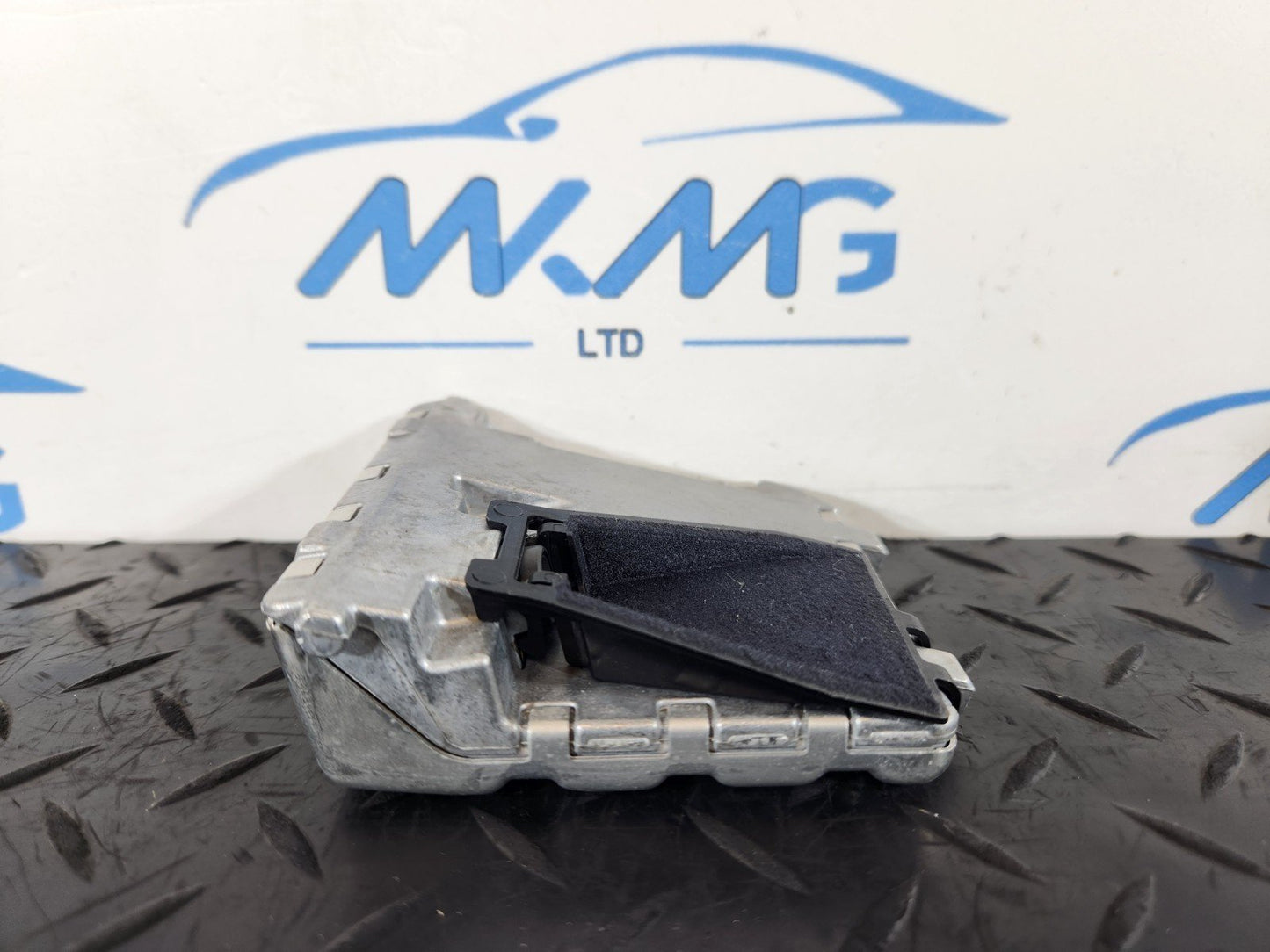 11-19 MERCEDES BENZ ML W166 FRONT WINDSCREEN CAMERA MODULE UNIT A0009057302