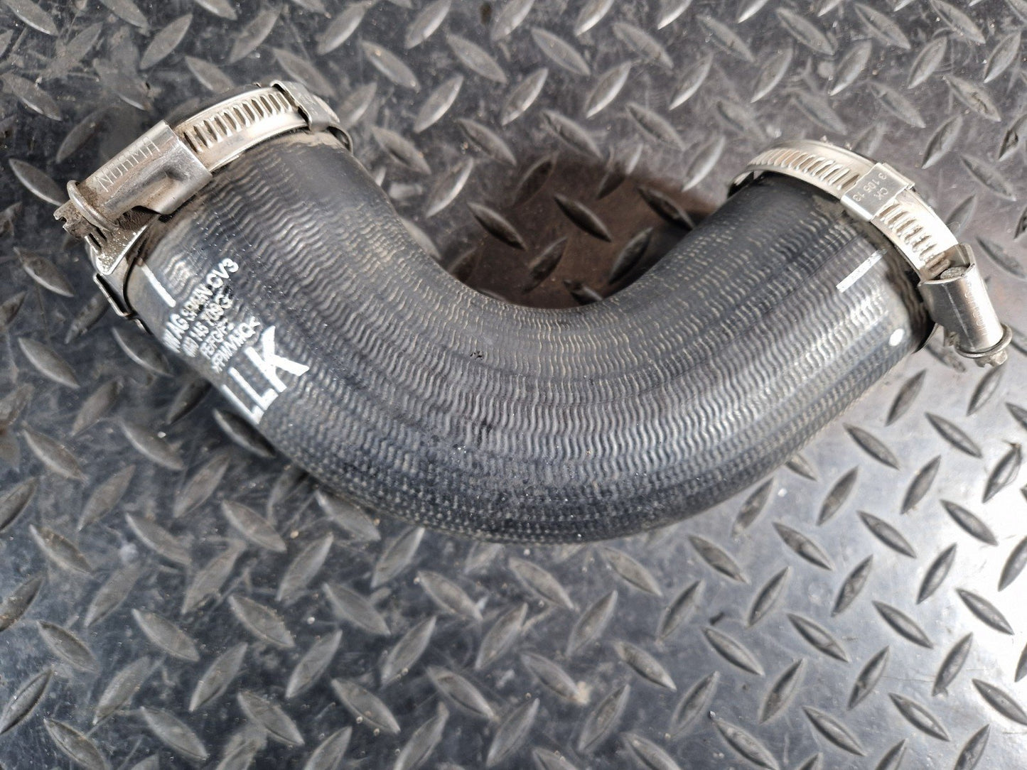16-20 AUDI Q7 4M GENUINE INTERCOOLER HOSE PIPE 4M0145709G
