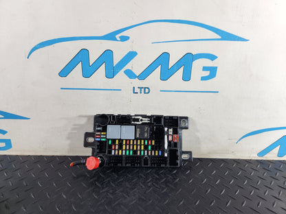 Land Rover Range Rover Evoque L551 SUV Genuine 2.0 Petrol Fusebox K8D214N030AC