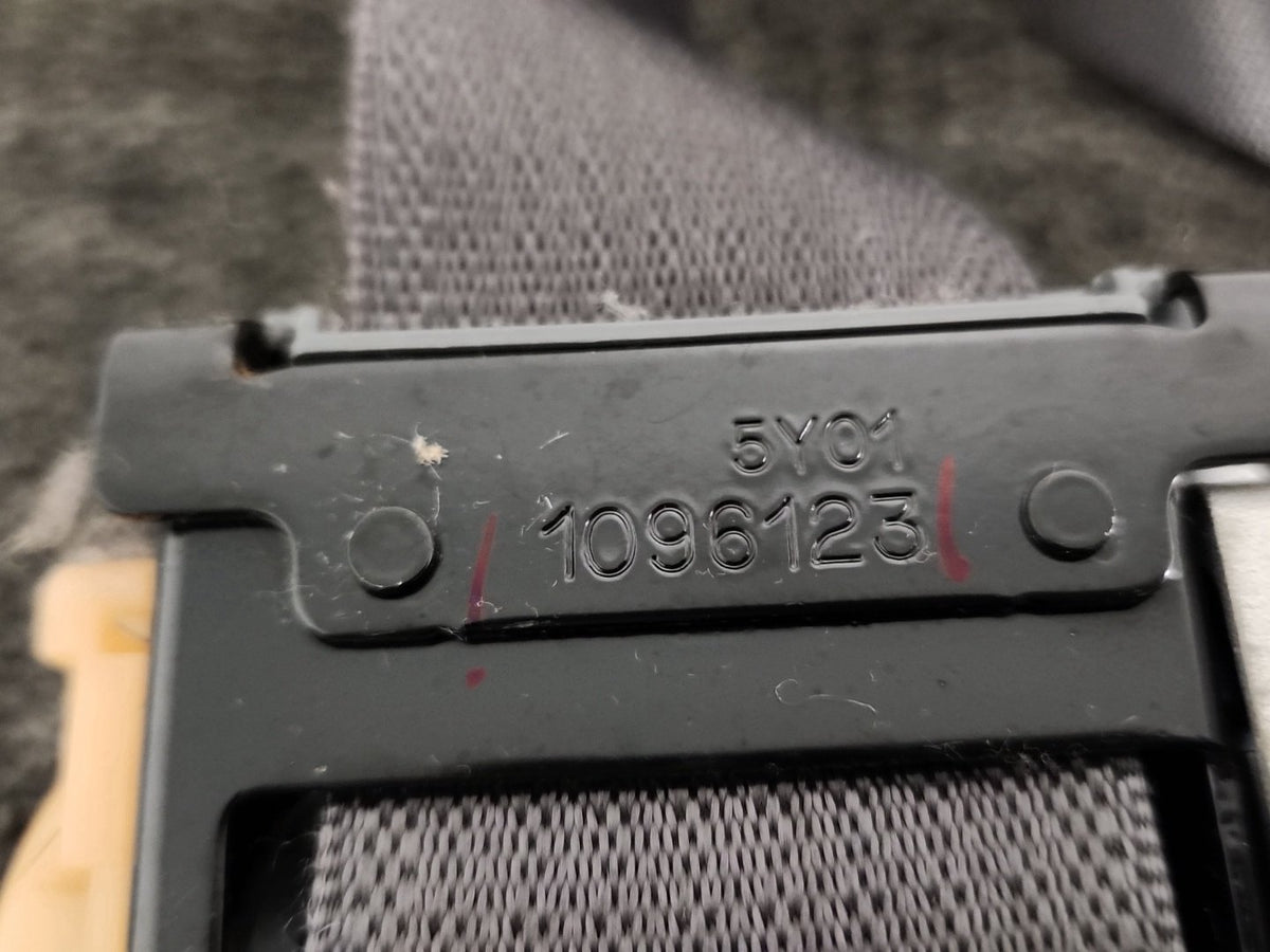 Vauxhall Mokka MK1 (G1U0) SUV Front Left N/S Passenger Seat Belt 42353690