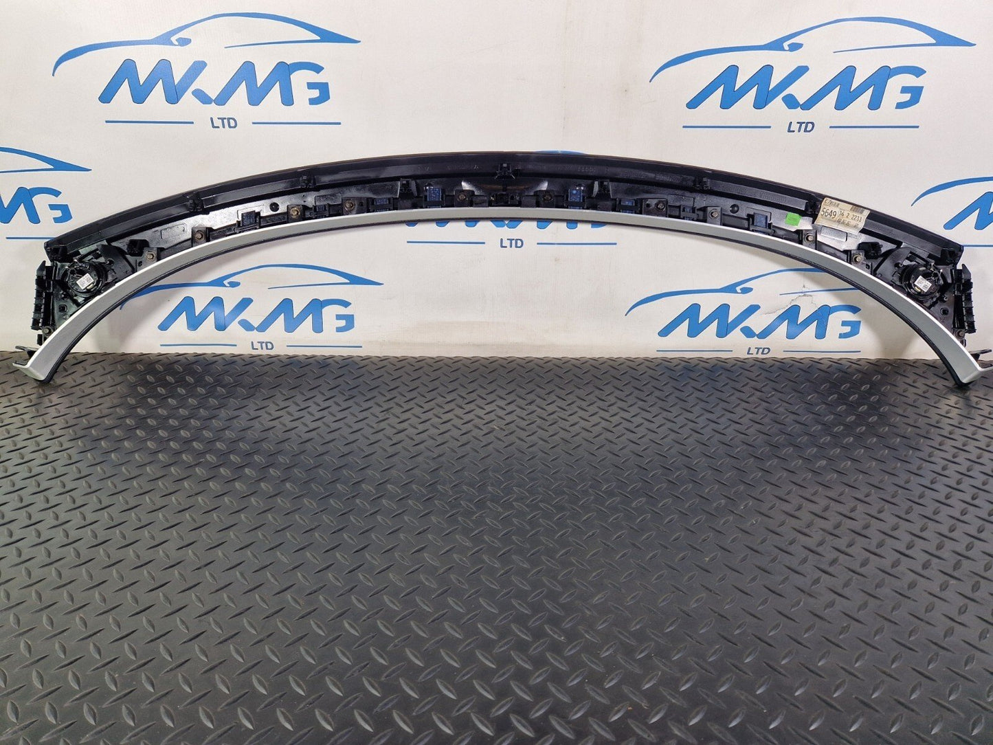 Audi A7 4G Dashboard Upper Trim Cover Panel with Tweeters 4G8857051 4H0035399