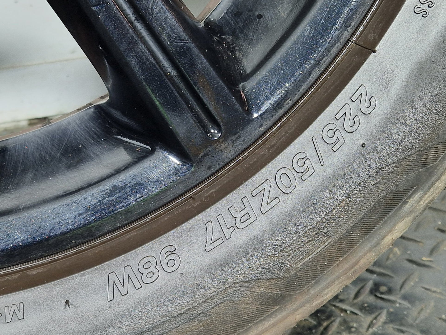 Ford S-Max MK1 (CD340) MPV 17" Alloy Wheel with Tyre 3mm 225/50/17 8M2J-1007-AA