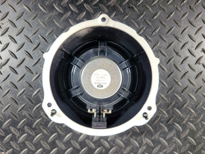 19-ON RANGE ROVER EVOQUE L551 GENUINE REAR LEFT RIGHT DOOR SPEAKER K8D218808BB