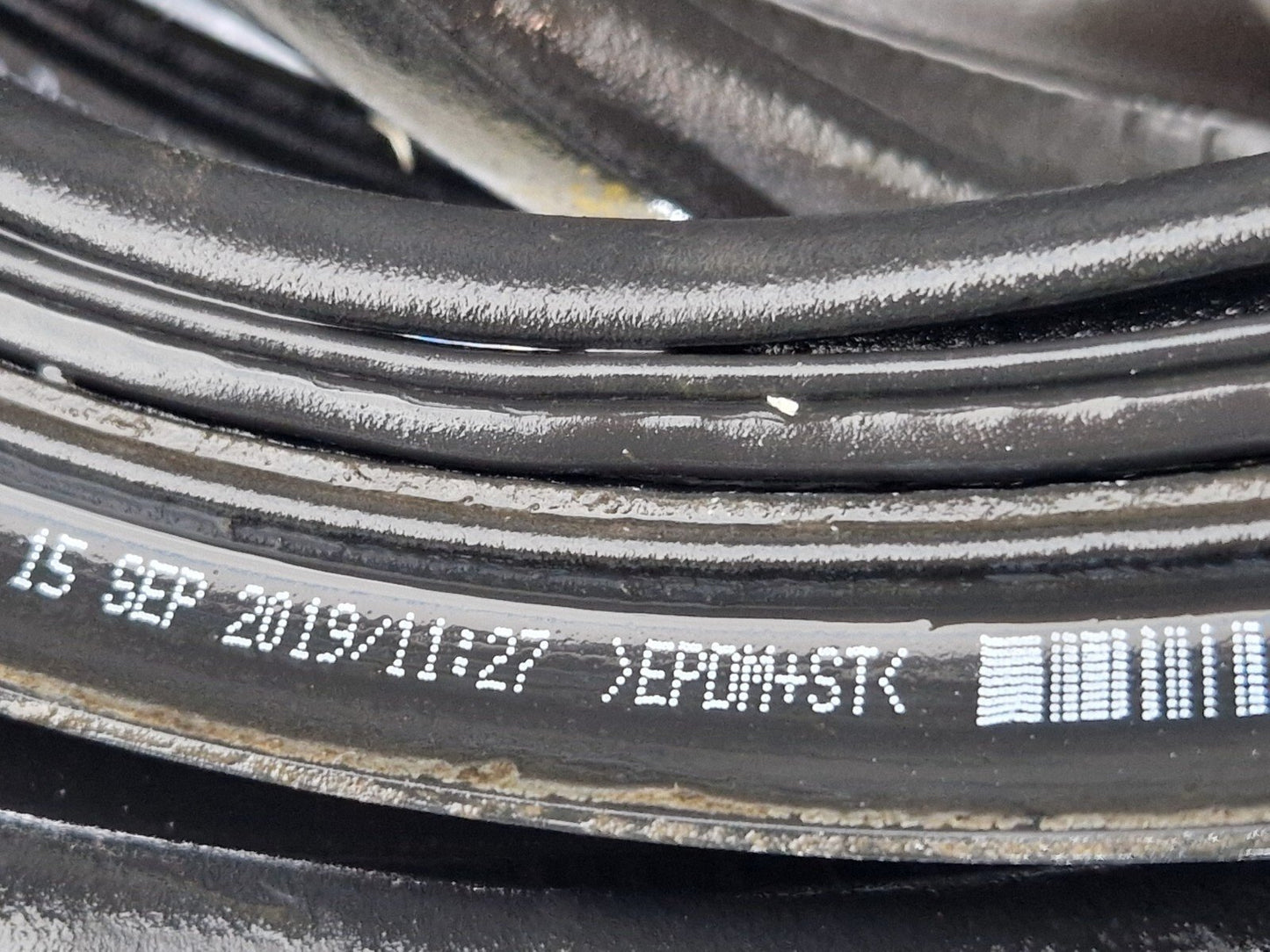 MERCEDES W177 A CLASS BOOT TRUNK LID TAILGATE RUBBER SEAL GASKET A1777402200