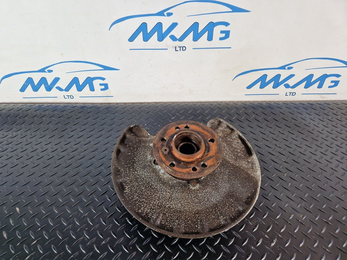 16-19 MERCEDES BENZ GLE W166 GENUINE REAR LEFT N/S SUSPENSION WHEEL HUB CARRIER