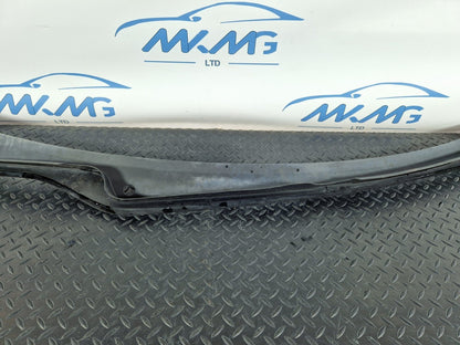 15-18 AUDI A7 4G FRONT WINDSCREEN SCUTTLE PANEL WIPER COVER 4G8819403