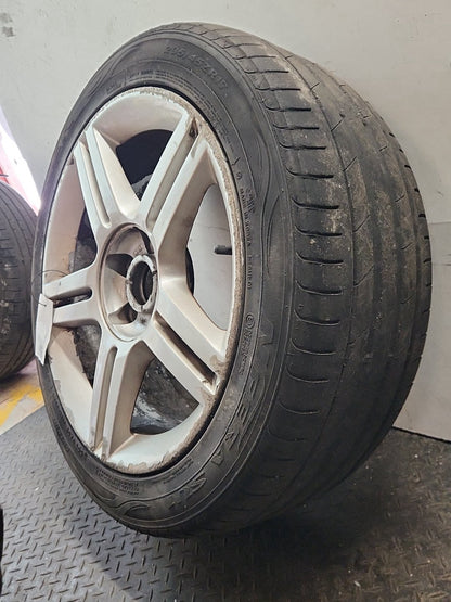 Audi A4 B7 17" Alloy Wheel with Tyre 235/45/17 8E0601025AS