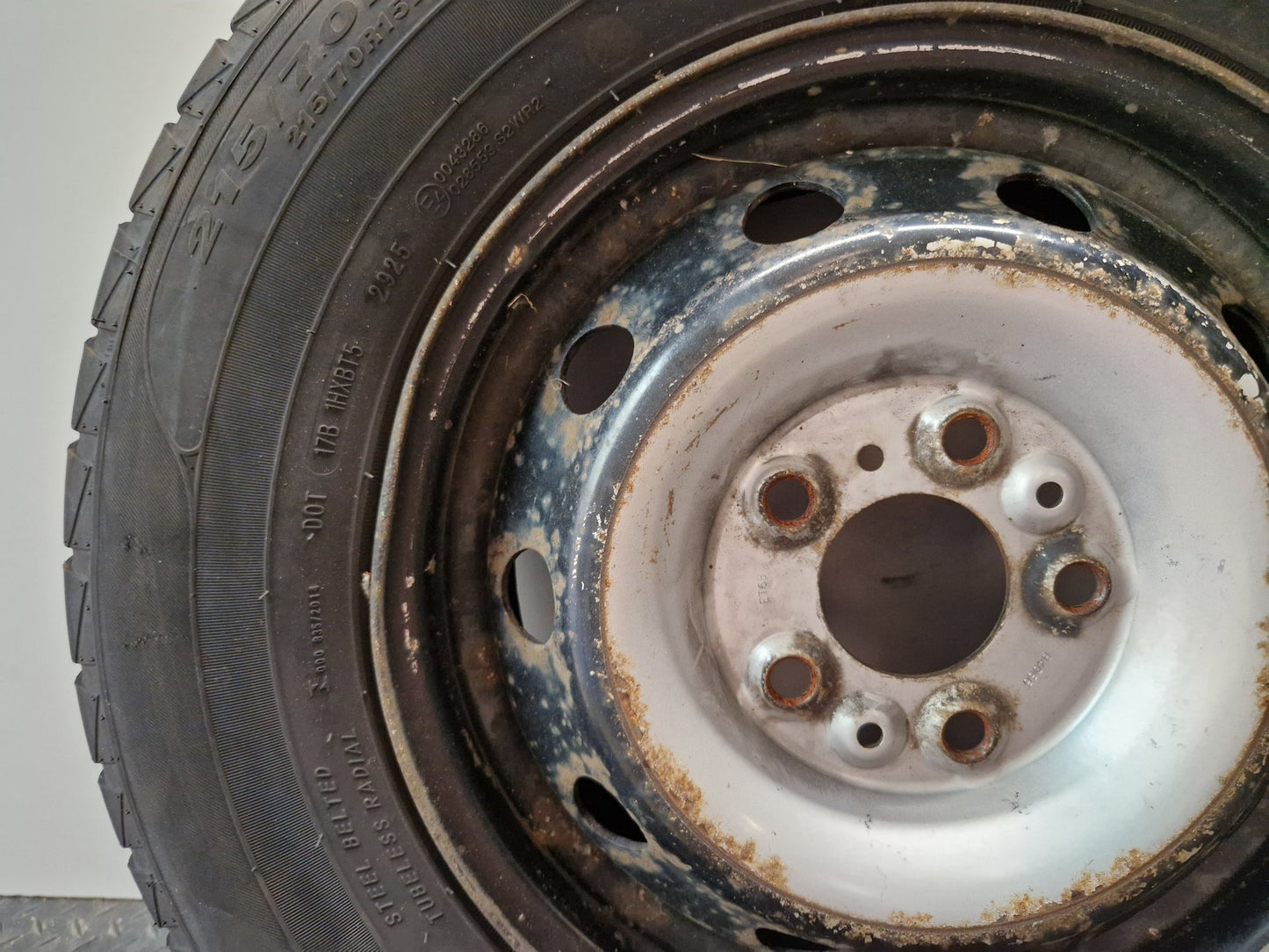 Citroen Relay Genuine Steel Wheel with Tyre 215/70/15 ~5mm
