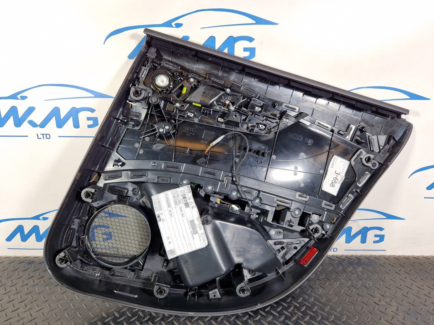 16-19 AUDI A4 B9 GENUINE REAR LEFT PASSENGER SIDE DOOR CARD PANEL 8W0868065