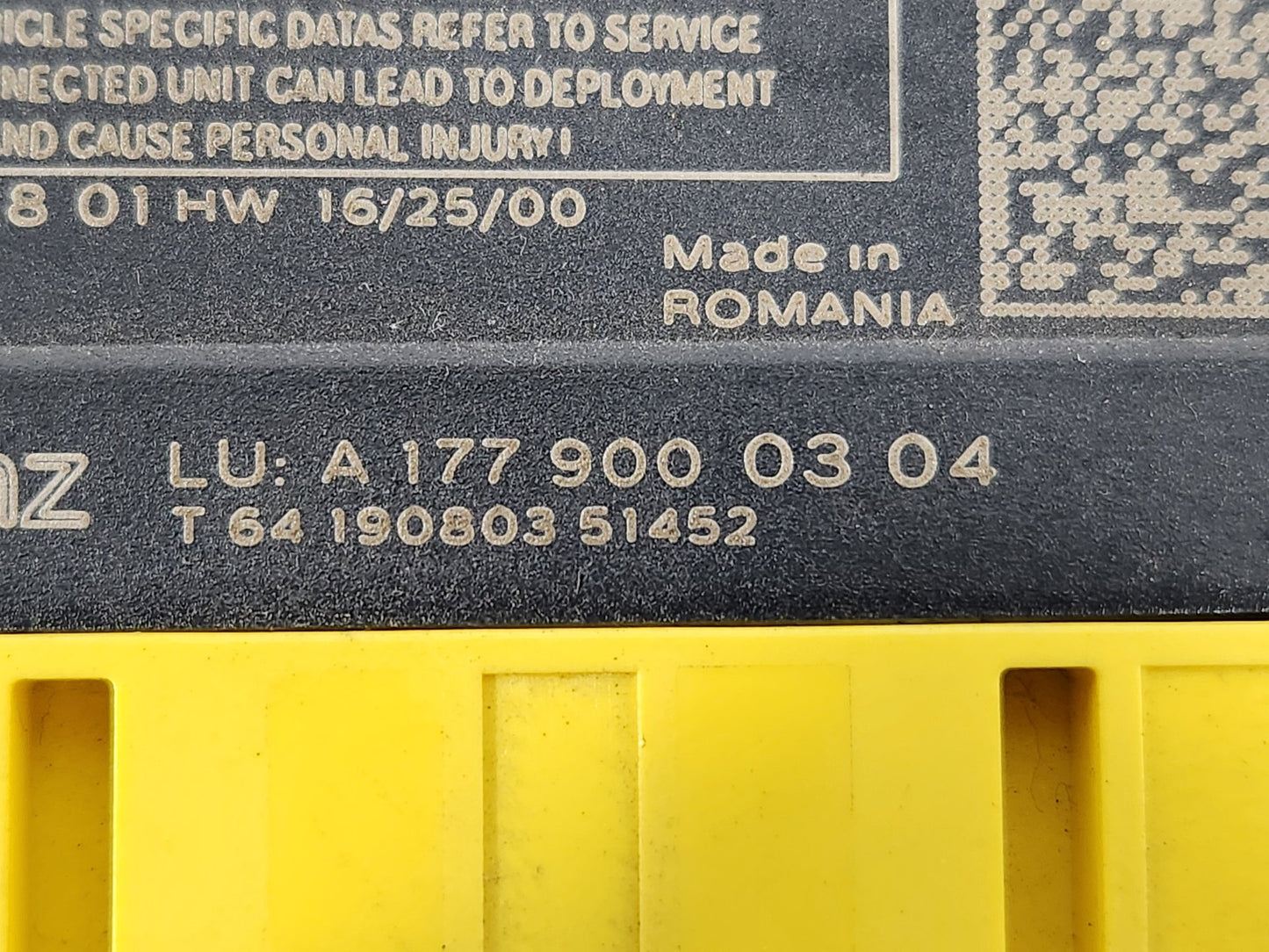 Mercedes-Benz B200d B-Class W247 SUV Key a1779000304