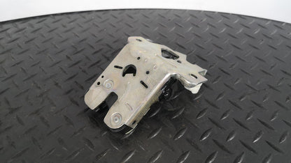 16-19 AUDI A4 B9 S-LINE SALOON GENUINE TAILGATE LOCK MECHANISM OEM 3G0827503A