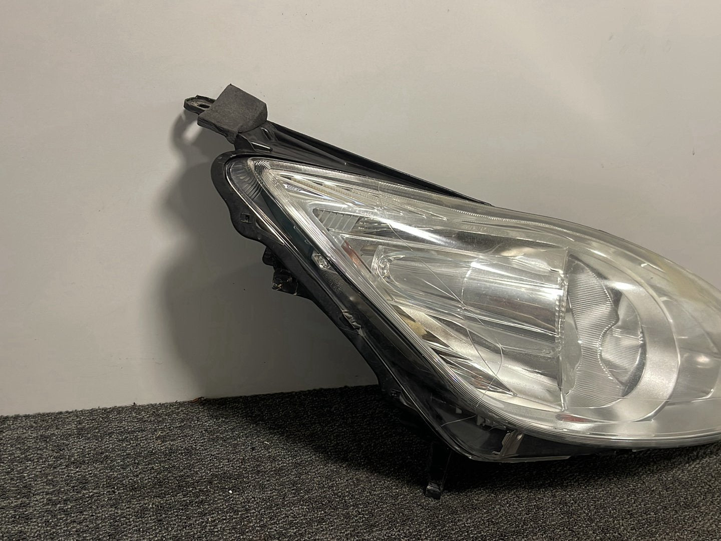 Ford C-Max MK2 (C344) MPV Genuine Front Right O/S Driver Headlight AM5113W029BF
