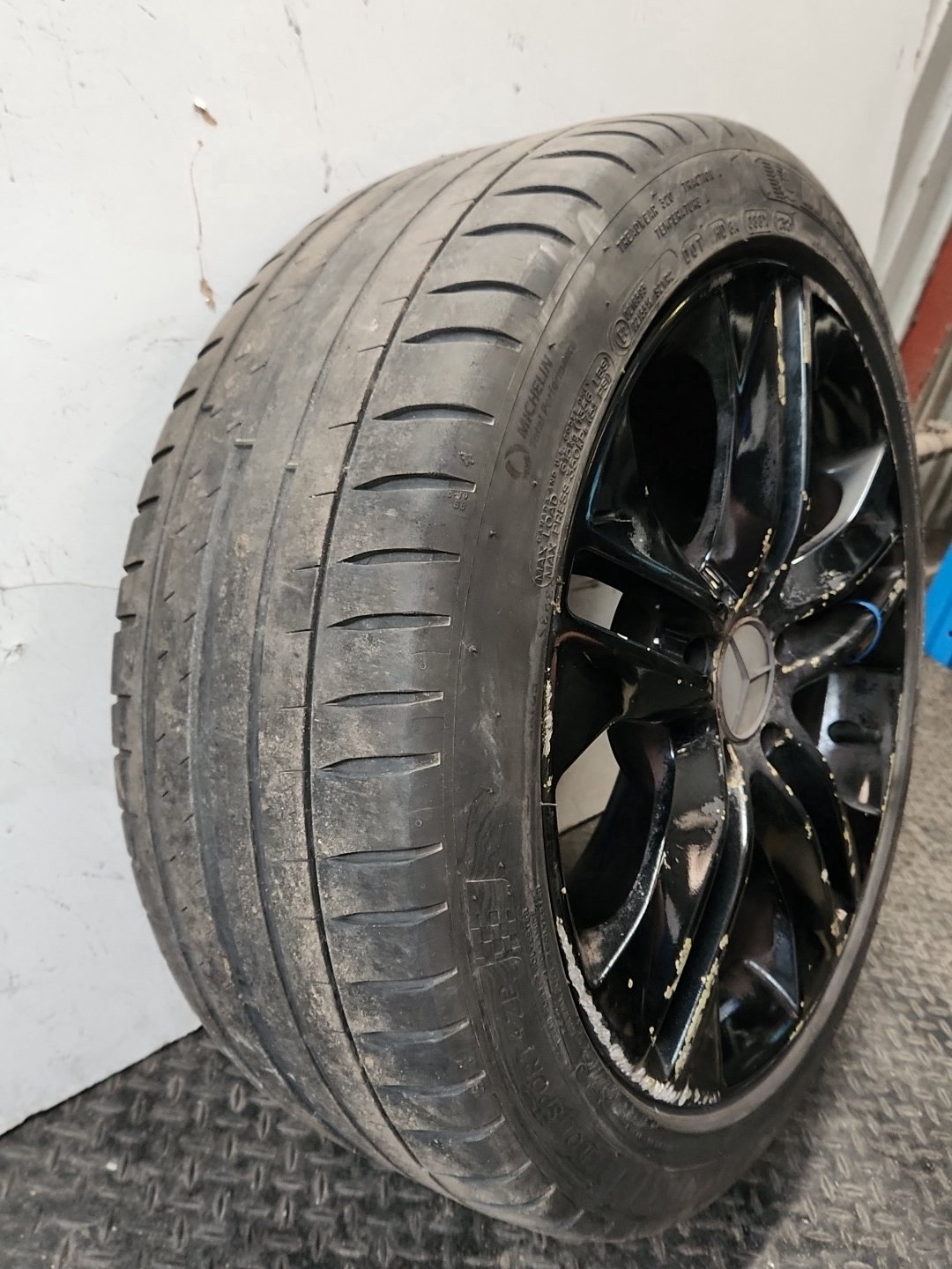 Mercedes CLC-Class W203 17" Alloy Wheel with Tyre 225/45/17 ~2mm A2034015302