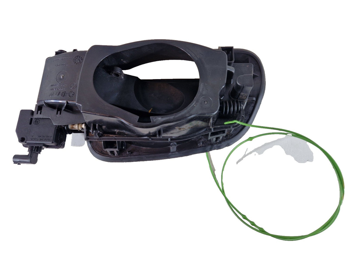 11-18 BMW 6 SERIES F13 FUEL FILLER FLAP CARRIER INSERT MOUNT 7228213