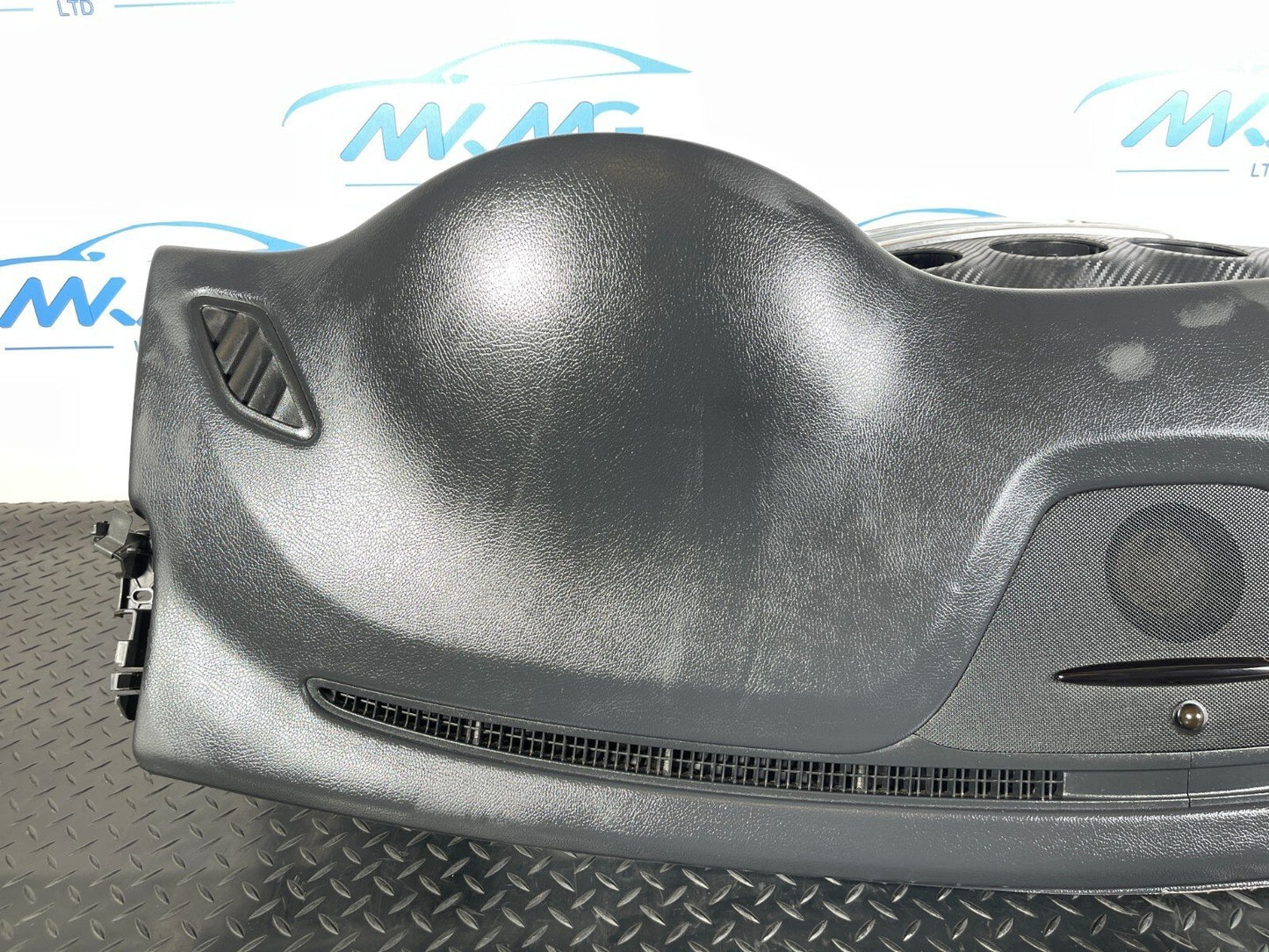 12-18 MERCEDES BENZ W176 DASHBOARD WITH PASSENGER SIDE AIR BAG 17668017879