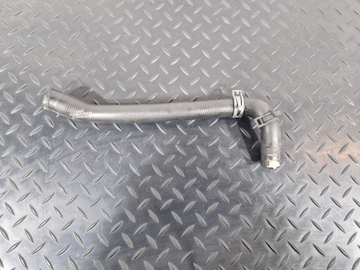 16-24 AUDI A5 F5 CONVERTIBLE GENUINE COOLANT HOSE PIPE 8W2819371