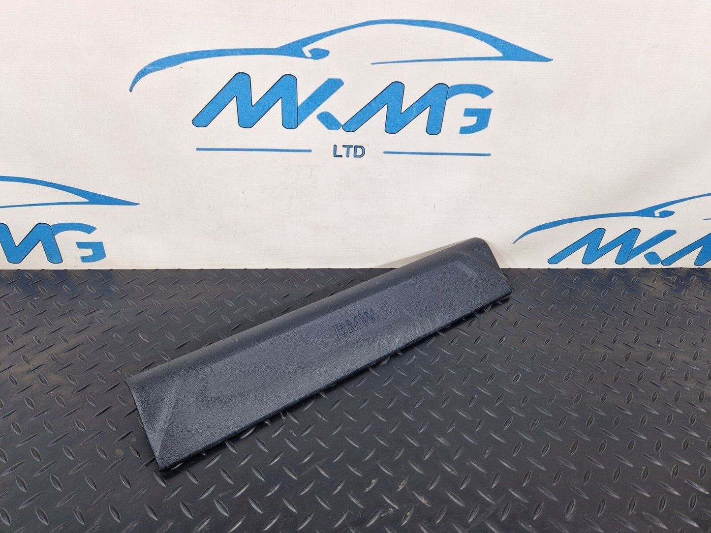 20-24 BMW 1 SERIES F40 DASHBOARD LOWER TRIM PANEL 7444937