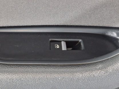 16-19 AUDI A4 B9 GENUINE FRONT PASSENGER SIDE DOOR CARD PANEL 8W0867133
