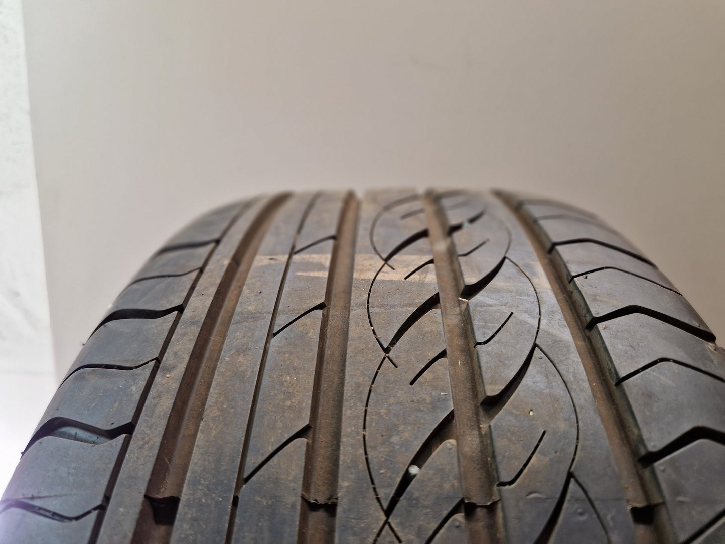 Audi A7 4G 20" Alloy Wheel with Tyre 275/35/20 ~5mm 4G8601025AE