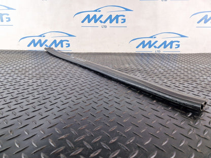 19-ON MERCEDES BENZ B CLASS W247 GENUINE ENGINE RUBBER SEALING