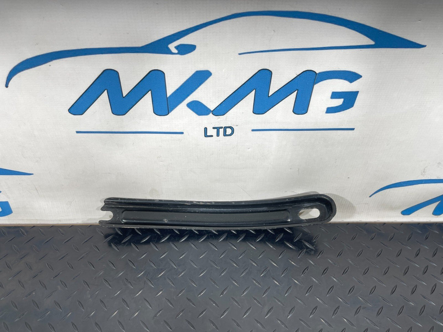 14-21 MERCEDES BENZ C300h W205 STIFFENING BRACE BAR A2056280026