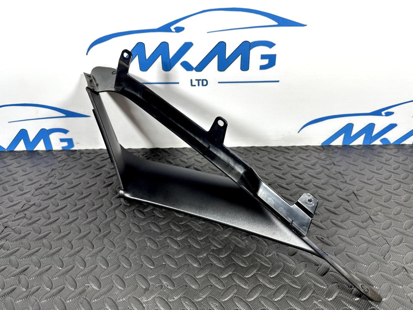14-21 BMW 2 SERIES GRAN TOURER F45 F46 RIGHT A-PILLAR TRIM COVER BLACK 7329586
