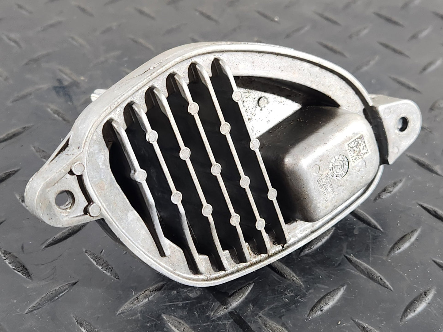 BMW 118i F40 Hatchback Right Side Light Control Unit Genuine B105161-F