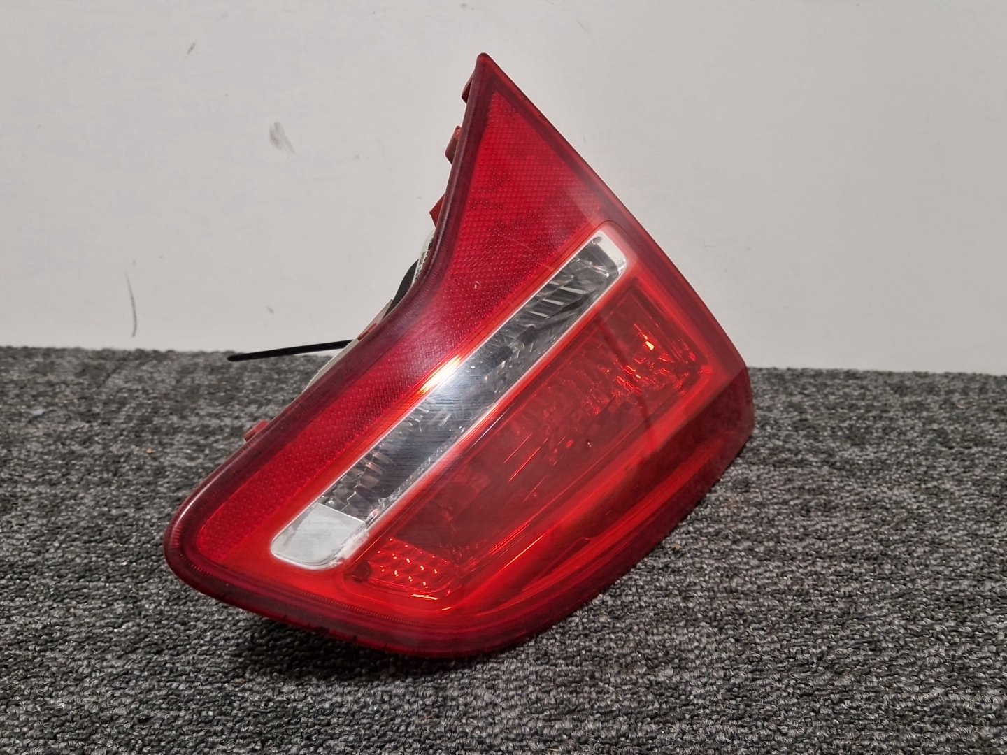 2013 Vauxhall Meriva MK2 (B) (4470) Genuine Rear Left N/S Inner Tail Light