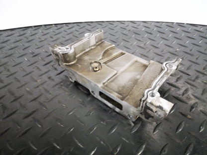 16-19 AUDI A4 B9 S-LINE GENUINE V6 3.0TDI CSW CYLINDER HEAD END PLATE 059109122T