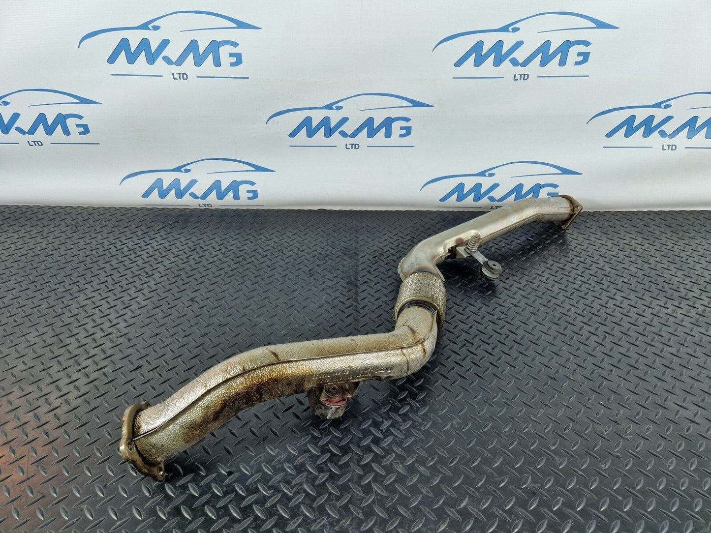 16-19 AUDI A4 B9 GENUINE EXHAUST FLEXIBLE PIPE 8W0253300AM