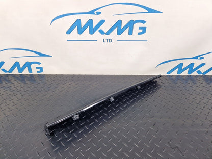 18-ON MERCEDES BENZ SPRINTER W907 W910 OEM DASHBOARD TOP TRIM A9106801300
