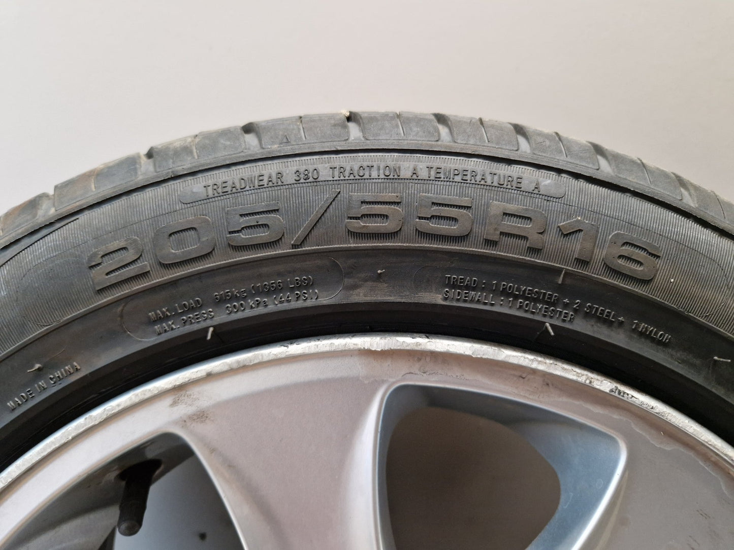 BMW 120i E87 16" Alloy Wheel with Tyre 205/55/16 ~3mm