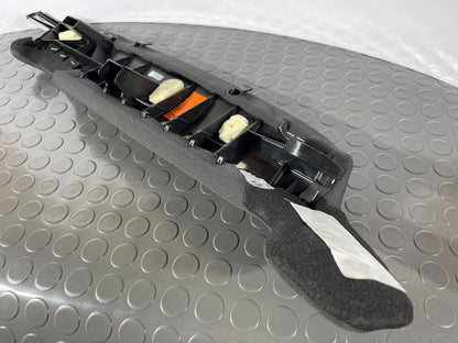 16-19 AUDI A4 B9 ESTATE GENUINE REAR LEFT PASSENGER SIDE CLOTH BOLSTER 8W0885703