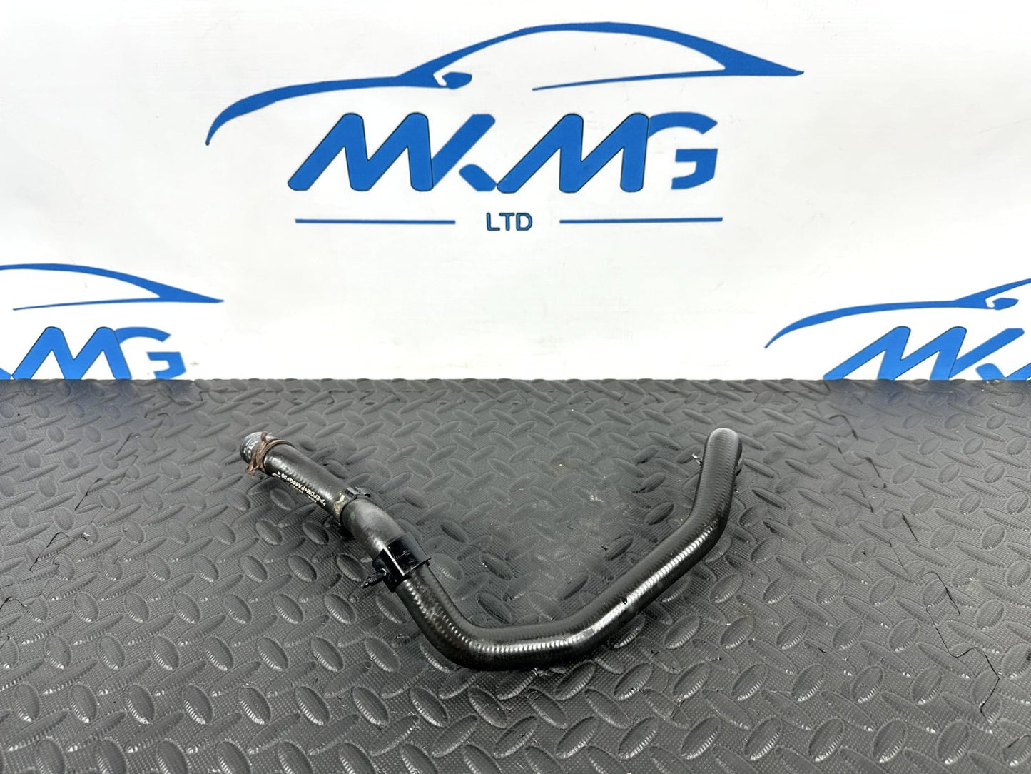 16-19 AUDI A4 B9 GENUINE 1.4 TFSI CVNA ENGINE COOLANT PIPE HOSE 8W0145920D