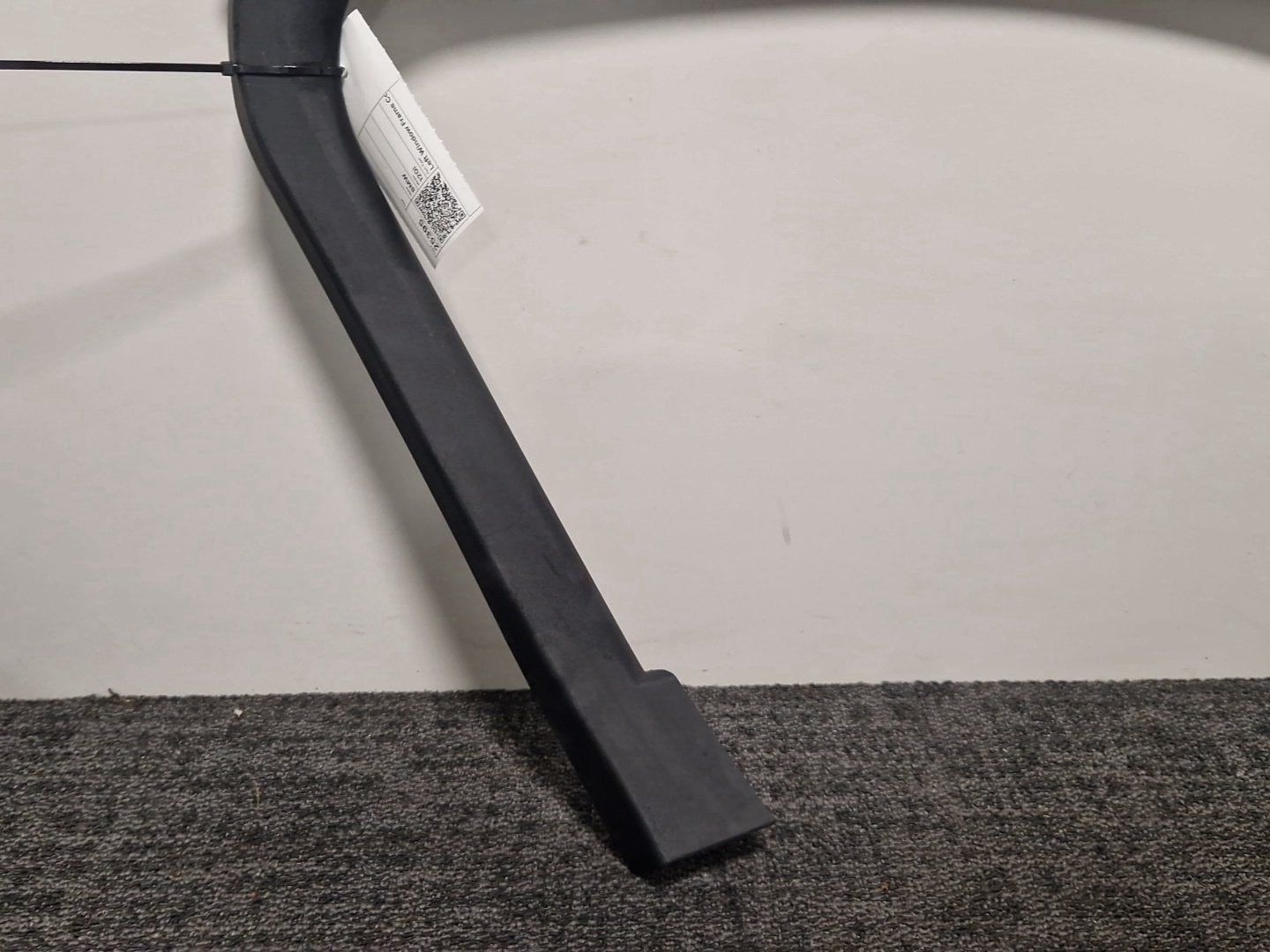 BMW 120i F40 Genuine Front Left N/S Window Frame Cover 7464799