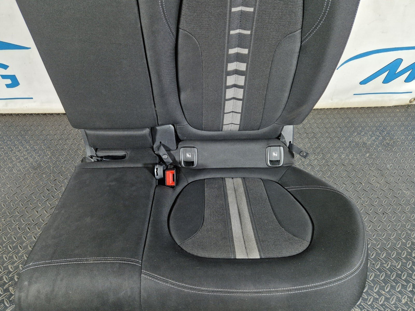 16-22 BMW X1 F48 GENUINE OEM REAR LEFT N/S PASSENGER SIDE CLOTH FABRIC SEAT