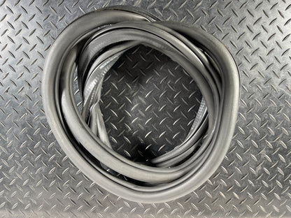 17-20 VW GOLF MK7.5  DOOR SEAL RUBBER FRONT LEFT LH 5GE867911B