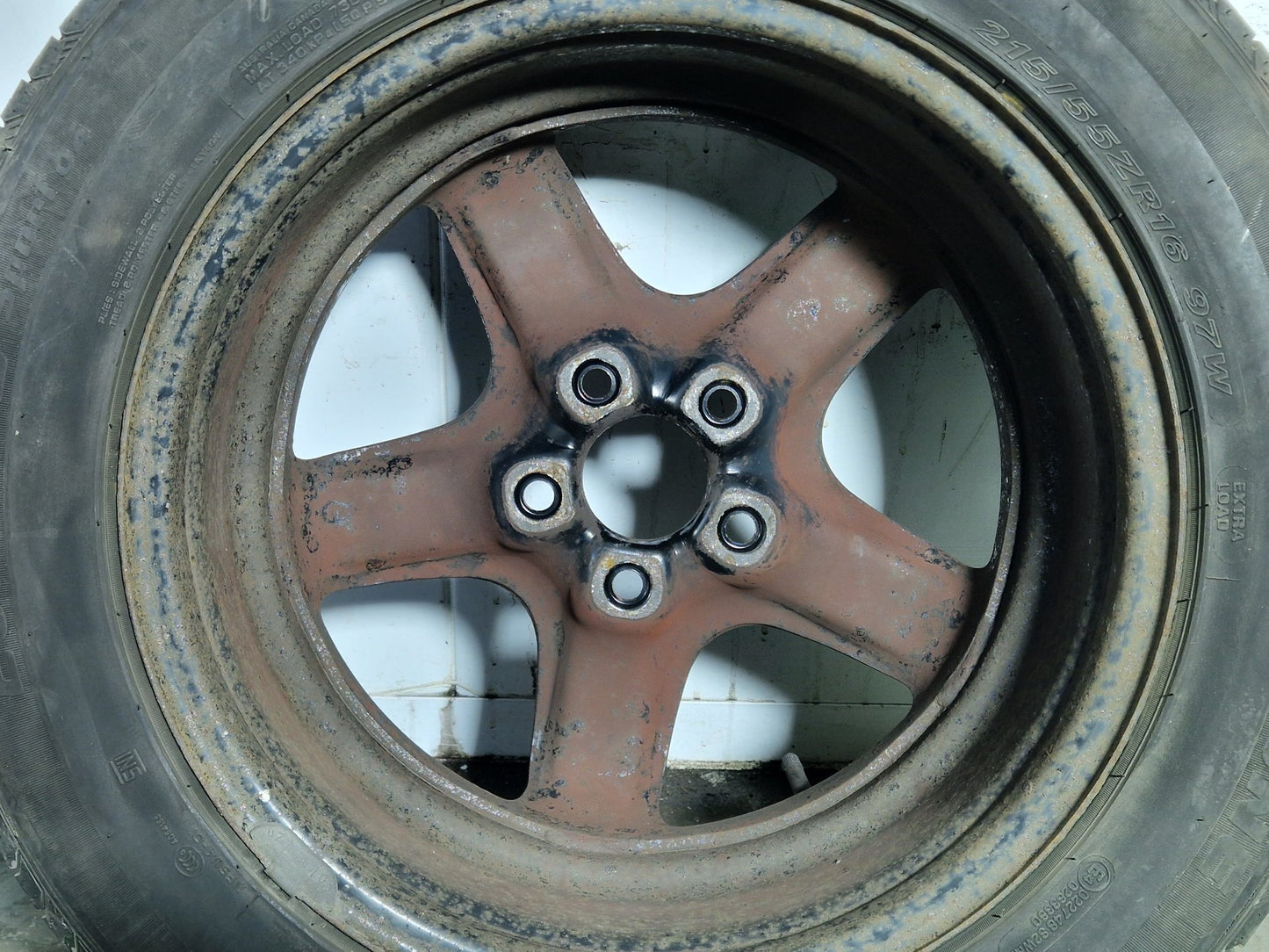 Vauxhall Astra H Genuine 16" Alloy Wheel with Tyre 215/55/16 ~6mm